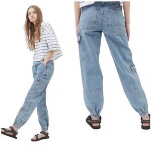Urban Outfitters BDG Carla Cargo Jogger Jean Light Blue Wash Boho Size‎ 27